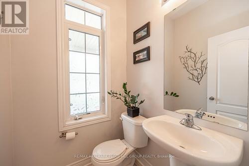 105 Pearcey Crescent, Barrie (West Bayfield), ON - Indoor Photo Showing Bathroom