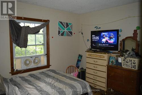 2568 Simcoe Road, Ramara (Brechin), ON - Indoor Photo Showing Bedroom