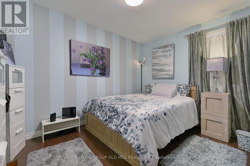 132 Hampton Heath Road, Burlington, ON - Indoor Photo Showing Bedroom