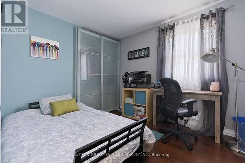 132 Hampton Heath Road, Burlington (Appleby), ON - Indoor Photo Showing Bedroom