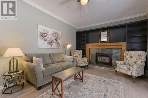 132 Hampton Heath Road, Burlington (Appleby), ON - Indoor Photo Showing Living Room With Fireplace