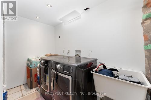 900 Mcneil Drive, Milton (Beaty), ON - Indoor Photo Showing Laundry Room