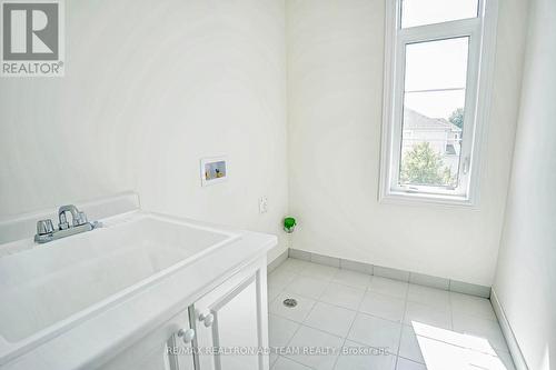 2 Waterfront Crescent, Whitby (Port Whitby), ON - Indoor Photo Showing Bathroom