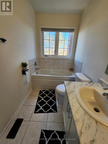 35 Healthcote Lane, Ajax (Central), ON - Indoor Photo Showing Bathroom