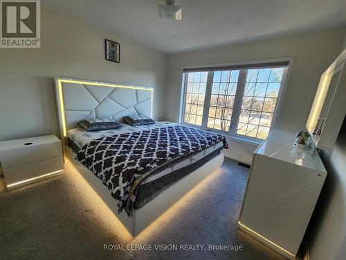 35 Healthcote Lane, Ajax (Central), ON - Indoor Photo Showing Bedroom