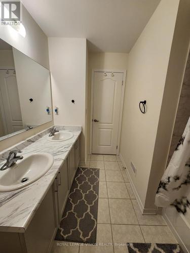 35 Healthcote Lane, Ajax (Central), ON - Indoor Photo Showing Bathroom