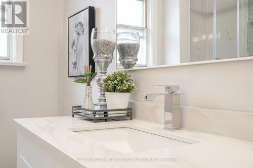 1136 Brimley Road, Toronto (Bendale), ON - Indoor Photo Showing Bathroom