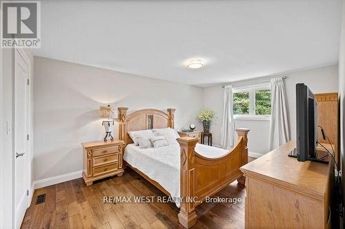 4021 Mahogany Row, Mississauga (Rathwood), ON - Indoor Photo Showing Bedroom