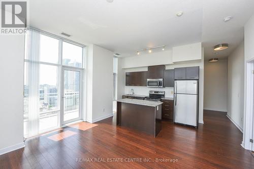 2202 - 365 Prince Of Wales Drive, Mississauga (City Centre), ON - Indoor Photo Showing Kitchen