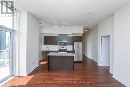 2202 - 365 Prince Of Wales Drive, Mississauga (City Centre), ON - Indoor Photo Showing Kitchen