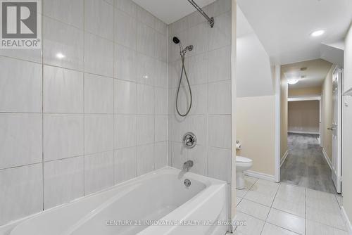 35 Charles Brown Road, Markham (Cedarwood), ON - Indoor Photo Showing Bathroom