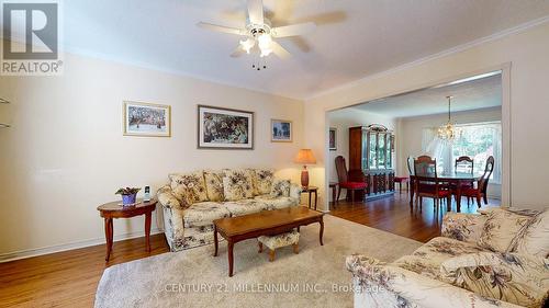 80 Downer Crescent, Wasaga Beach, ON - Indoor Photo Showing Living Room