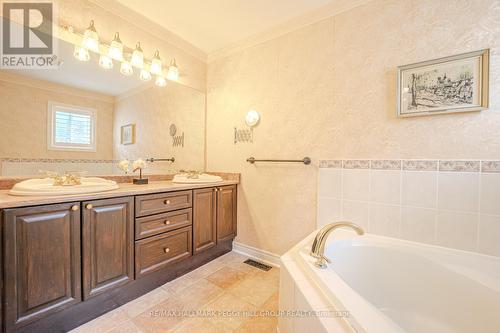 30 Birkhall Place, Barrie (Painswick South), ON - Indoor Photo Showing Bathroom