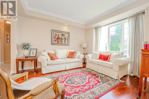 30 Birkhall Place, Barrie (Painswick South), ON - Indoor Photo Showing Living Room