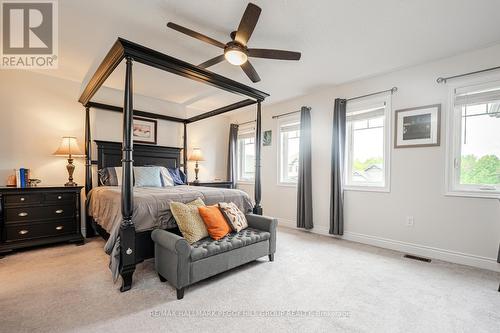 41 Landscape Drive, Oro-Medonte, ON - Indoor Photo Showing Bedroom