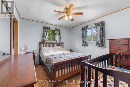 118 Moore Lane, Bancroft, ON - Indoor Photo Showing Bedroom