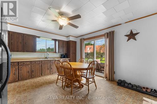 118 Moore Lane, Bancroft, ON - Indoor Photo Showing Dining Room