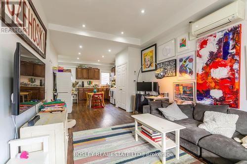 58 Palmerston Avenue, Toronto (Trinity-Bellwoods), ON - Indoor Photo Showing Living Room