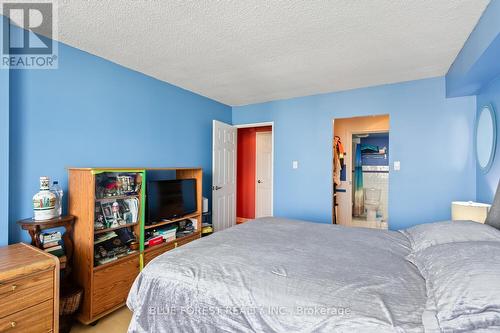 1801 - 389 Dundas Street, London, ON - Indoor Photo Showing Bedroom