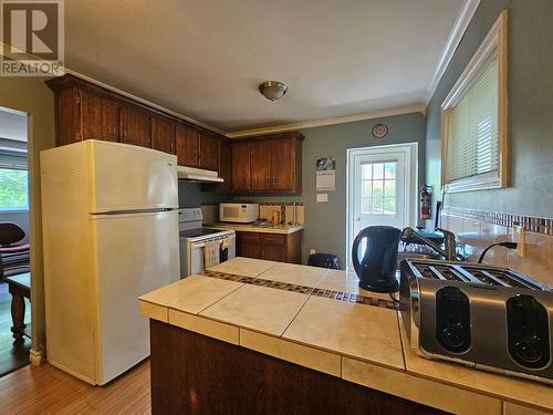 488 Main Street, Burin, NL - Indoor Photo Showing Kitchen