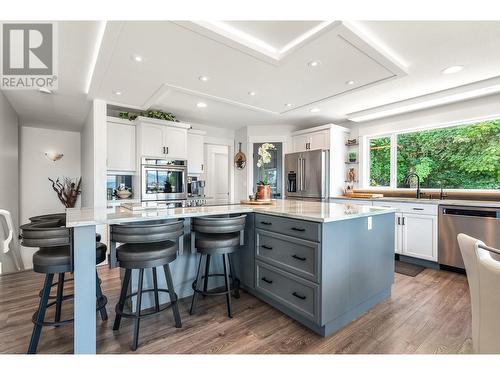 5115 Hartnell Road, Vernon, BC - Indoor Photo Showing Kitchen With Upgraded Kitchen