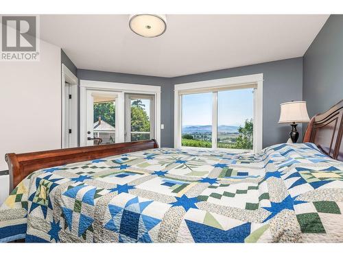 5115 Hartnell Road, Vernon, BC - Indoor Photo Showing Bedroom