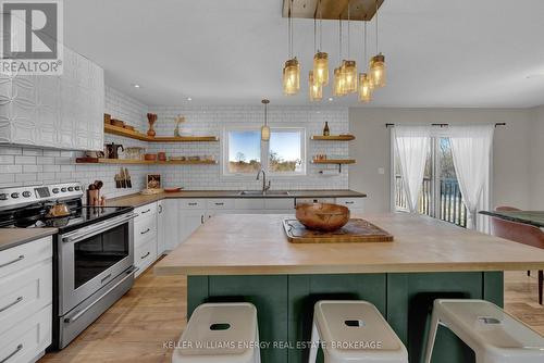 20858 Loyalist Parkway, Prince Edward County (Hillier), ON - Indoor Photo Showing Kitchen With Upgraded Kitchen