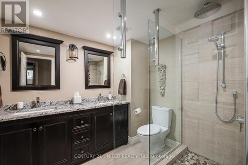 301 - 1818 Cherryhill Road, Peterborough (Monaghan), ON - Indoor Photo Showing Bathroom