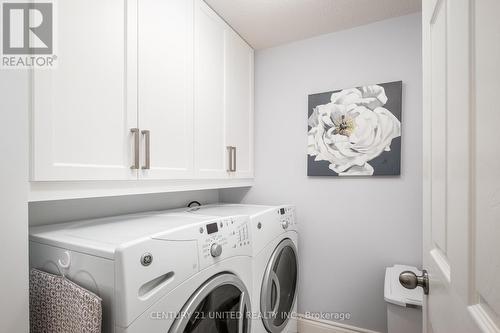 301 - 1818 Cherryhill Road, Peterborough (Monaghan), ON - Indoor Photo Showing Laundry Room