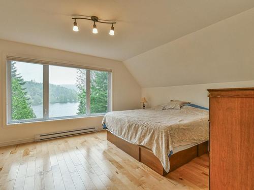 Master bedroom - 376 Ch. Birchwood, Saint-Sauveur, QC - Indoor Photo Showing Bedroom