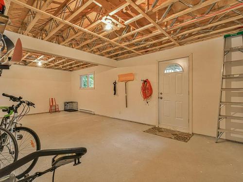 Basement - 376 Ch. Birchwood, Saint-Sauveur, QC - Indoor Photo Showing Gym Room