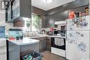 1526 Oxford Street, Regina, SK  - Indoor Photo Showing Kitchen 