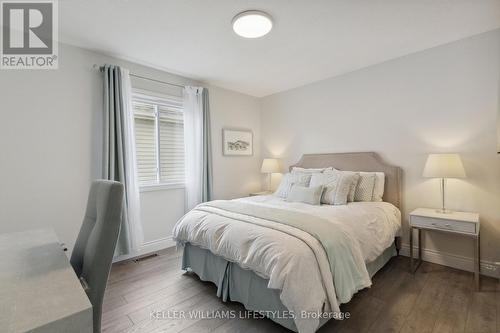 1841 Rollingacres Drive, London, ON - Indoor Photo Showing Bedroom