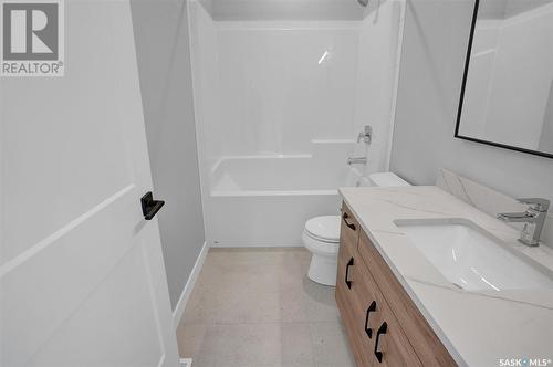 1617 Maple Rose Crescent N, Regina, SK - Indoor Photo Showing Bathroom