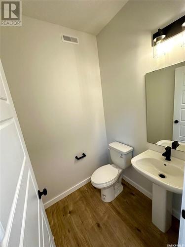 1203 Camden Gardens, White City, SK - Indoor Photo Showing Bathroom