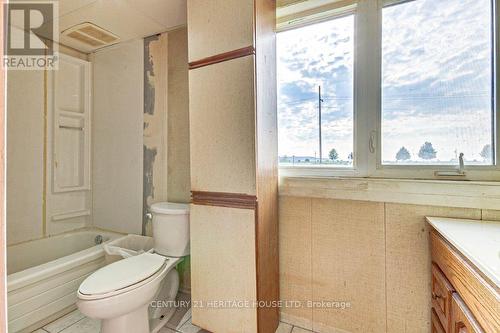 159 Maud Street, Central Elgin (Port Stanley), ON - Indoor Photo Showing Bathroom