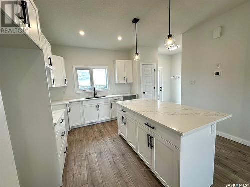 1127 Camden Gardens, White City, SK - Indoor Photo Showing Kitchen