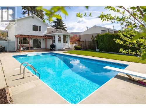 4452 Lakeshore Road, Kelowna, BC - Outdoor With In Ground Pool With Deck Patio Veranda With Backyard