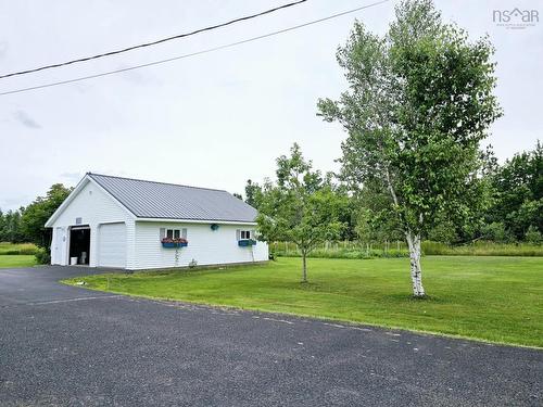 4474 Highway 6, Brule, NS 