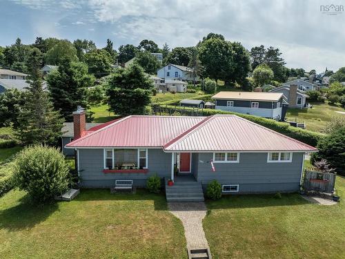 183 Oxner Drive, Lunenburg, NS 