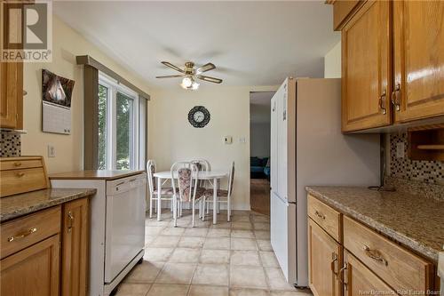 4 Fairview Drive, Salisbury, NB - Indoor Photo Showing Kitchen