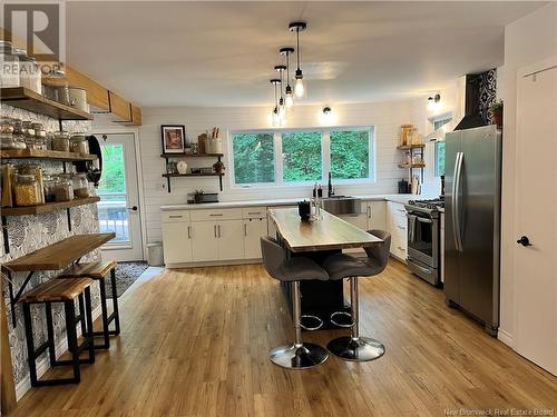 12 Marks Point Road, Dufferin, NB - Indoor Photo Showing Kitchen