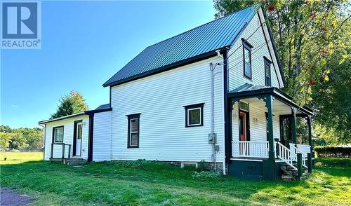 32 Dutch Point Road, Hampton, NB - Outdoor With Exterior