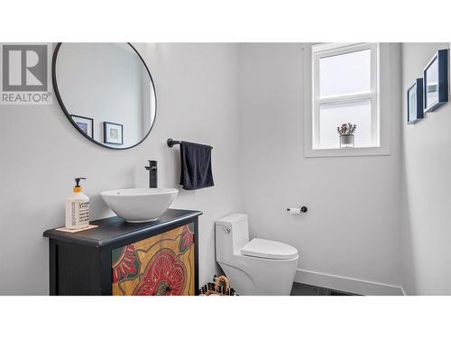 2302 Lakeview Drive Lot# 43, Blind Bay, BC - Indoor Photo Showing Bathroom