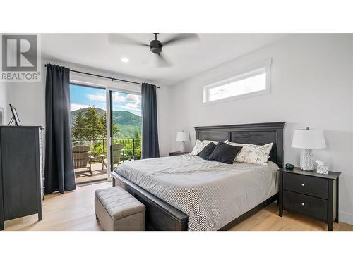 2302 Lakeview Drive Lot# 43, Blind Bay, BC - Indoor Photo Showing Bedroom