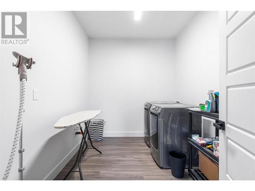 2302 Lakeview Drive Lot# 43, Blind Bay, BC - Indoor Photo Showing Laundry Room