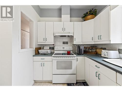 2422 Eagle Bay Road, Blind Bay, BC - Indoor Photo Showing Kitchen