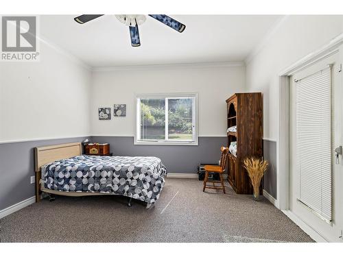 2422 Eagle Bay Road, Blind Bay, BC - Indoor Photo Showing Bedroom