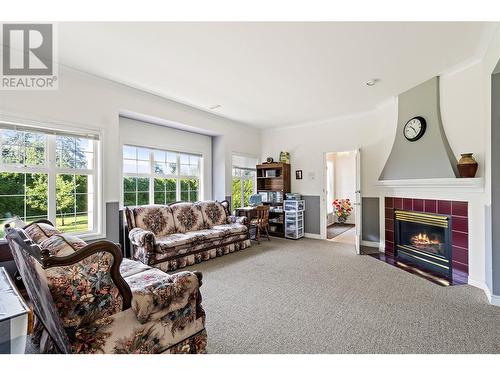 2422 Eagle Bay Road, Blind Bay, BC - Indoor Photo Showing Living Room With Fireplace