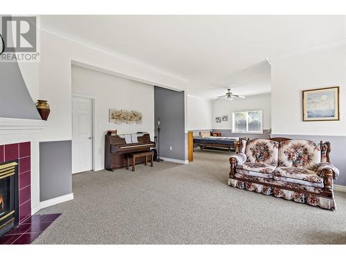 2422 Eagle Bay Road, Blind Bay, BC - Indoor Photo Showing Living Room With Fireplace